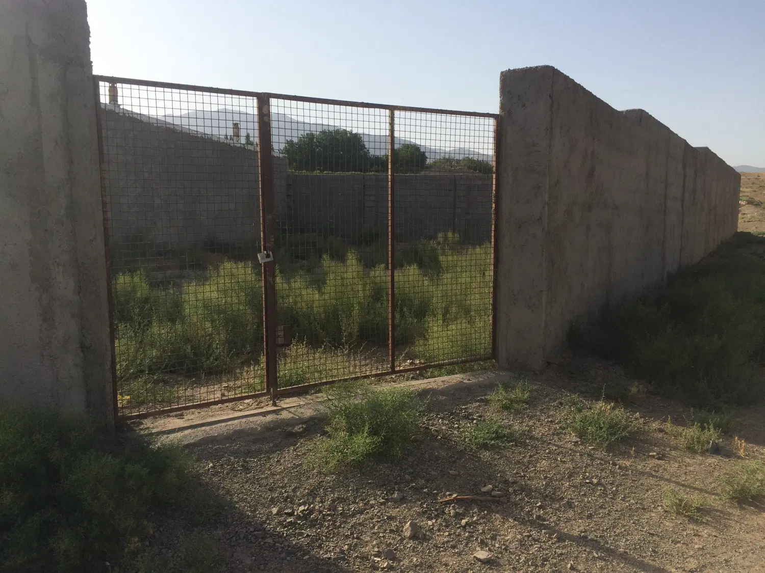 زمین مسکونی