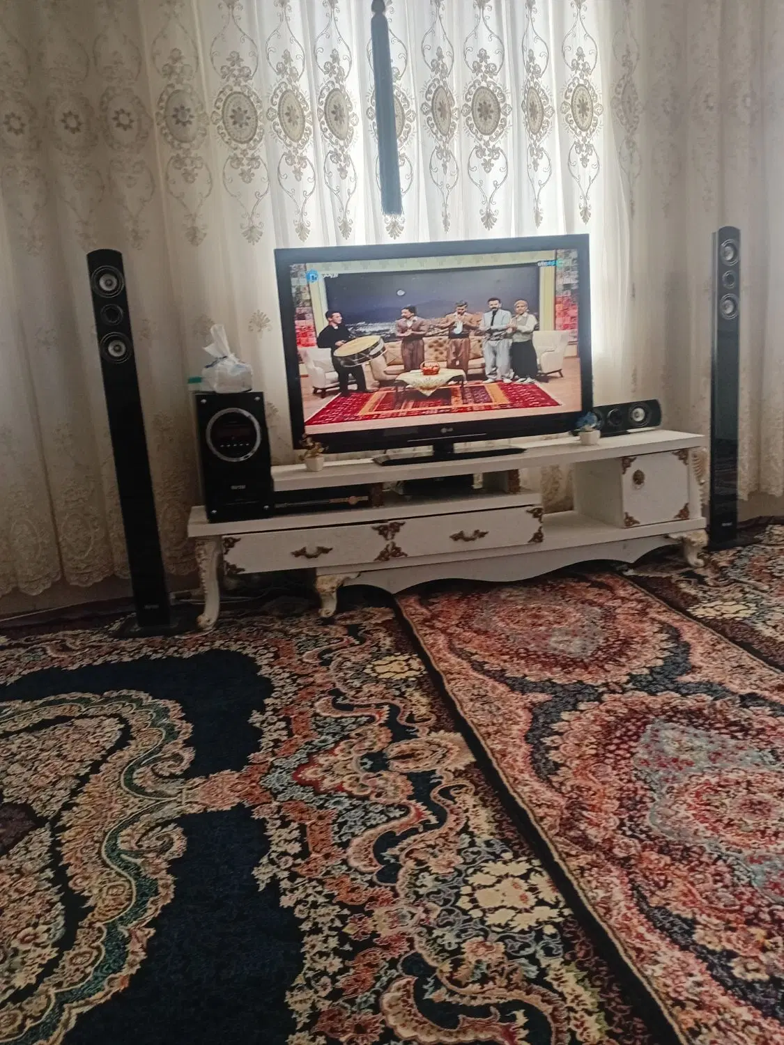 خانه ی اجاره ای جاده کارخانه