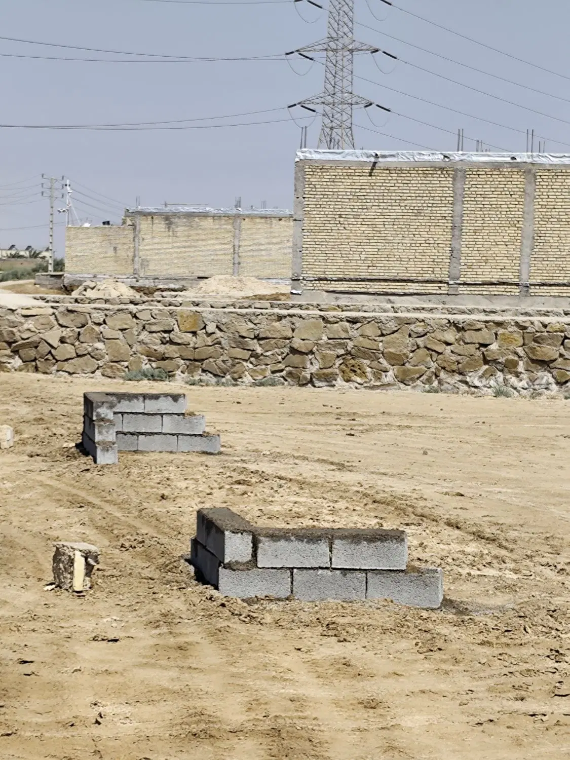 زمین در صوفی آباد