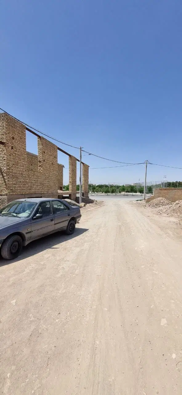 منزل نیمه ساز میدان کشاورز به سمت بلوار 22بهمن