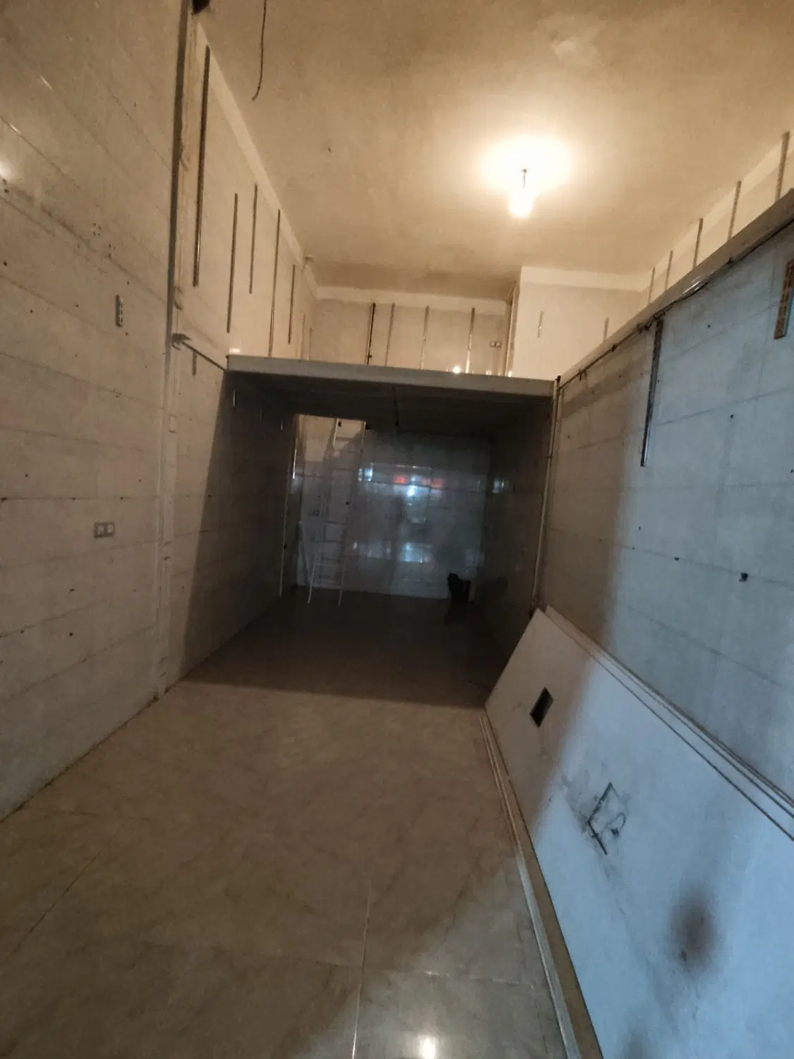 مغازه ۲۳متری مسکن خیابان نرگس