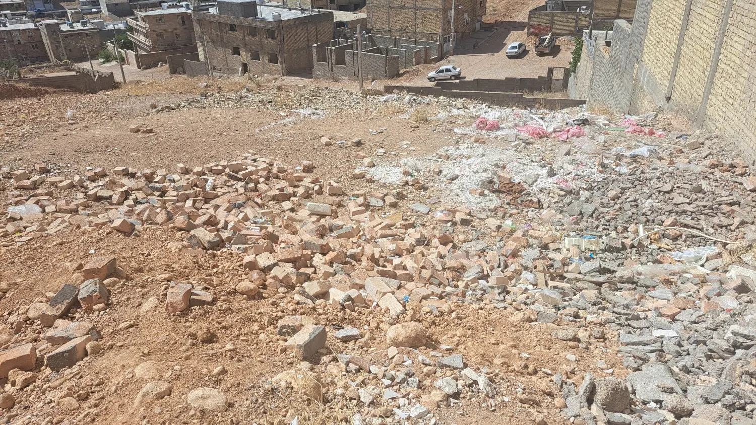 زمین مسکونی کوچه ۱۶ گلستان قلات