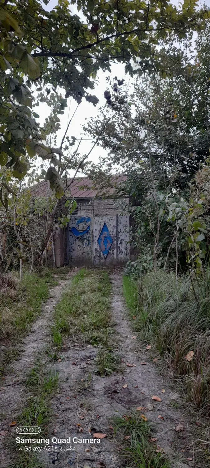 خانه ویلایی و زمین