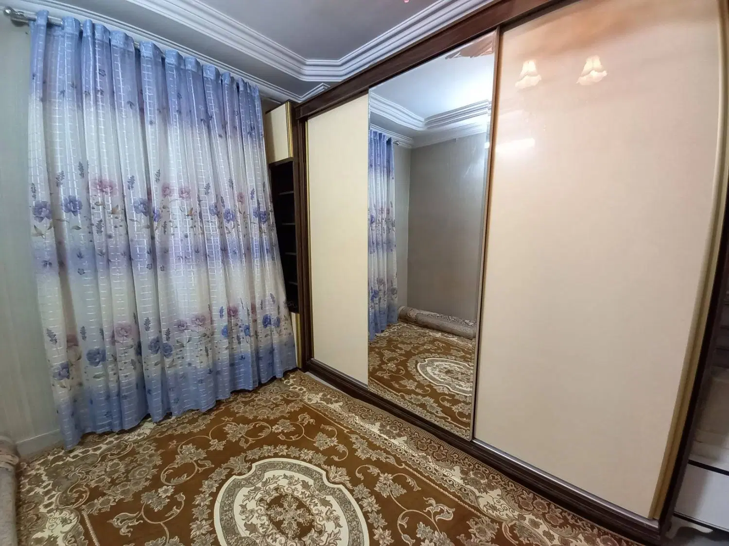 اپارتمان خوش نقشه وبازسازی شده تختی