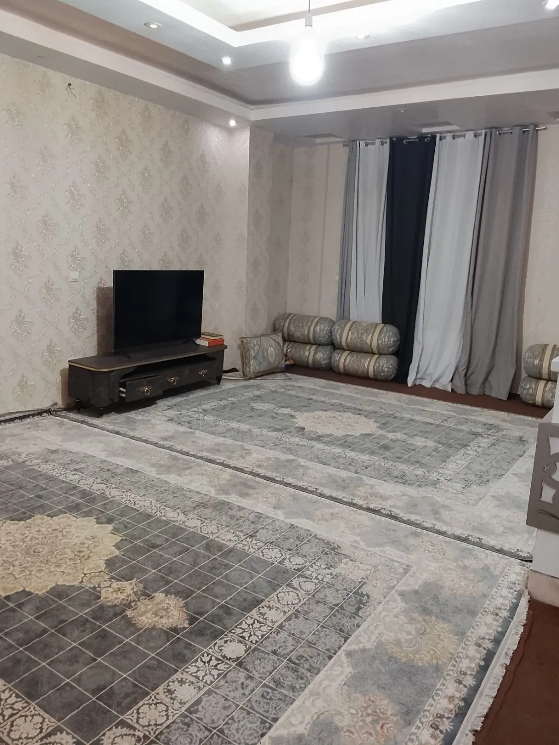 آپارتمان ۹۷متری بیست و دو بهمن