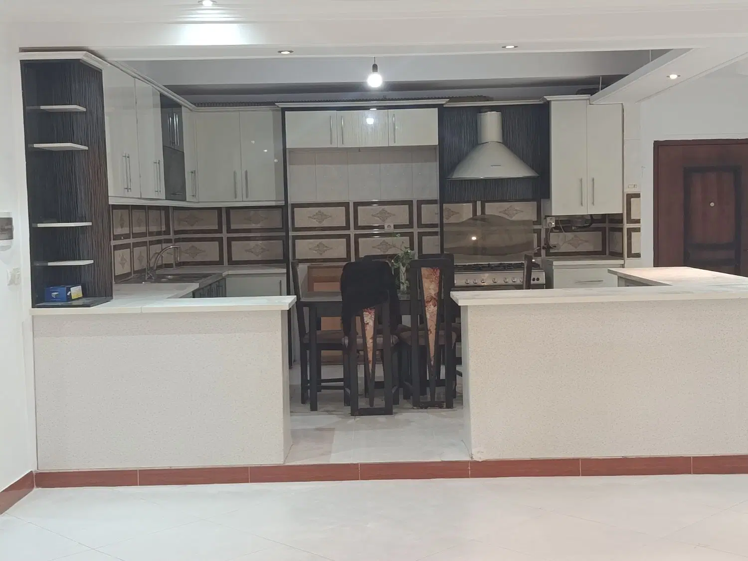 آپارتمان فول امکانات