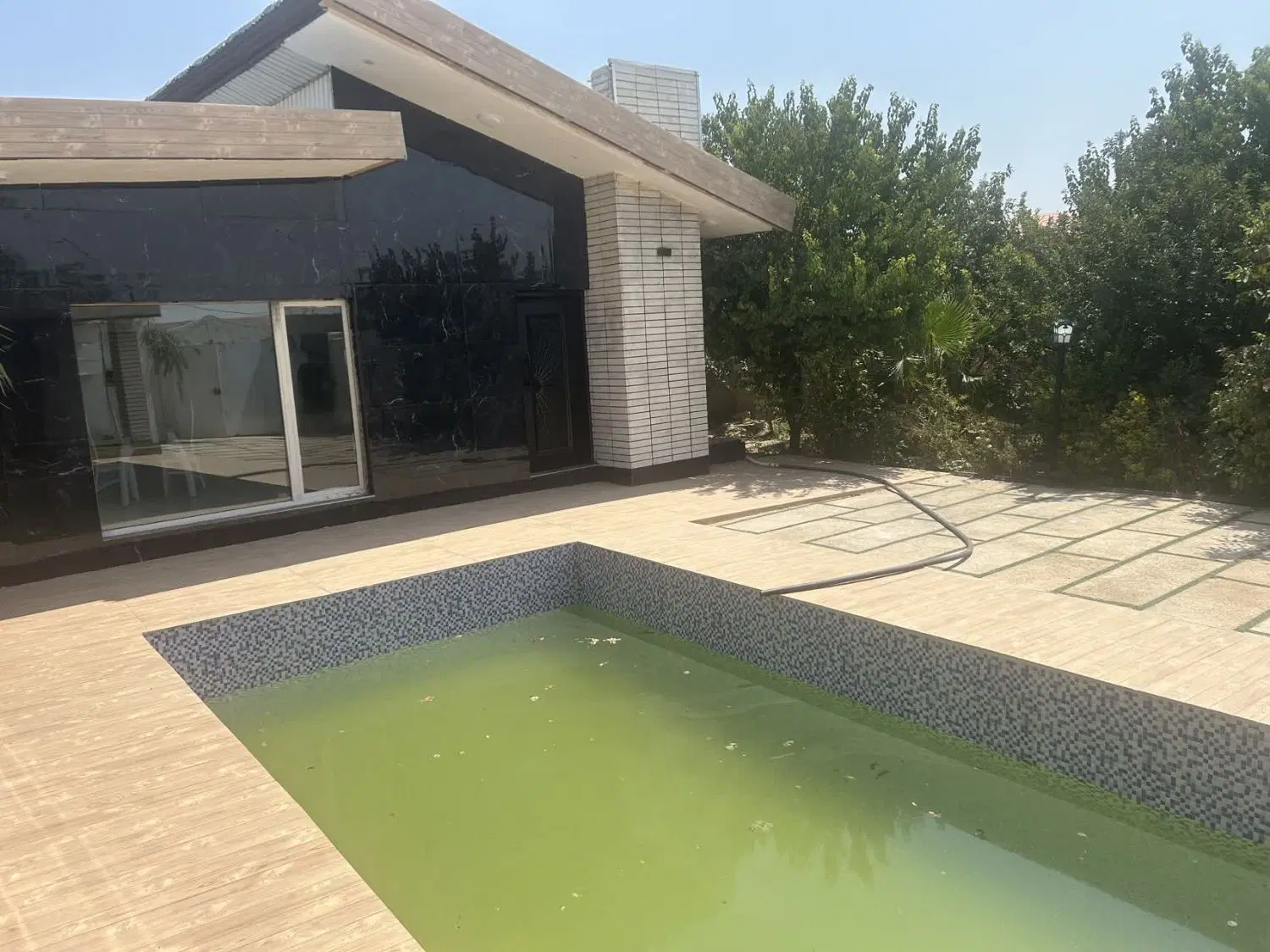 باغچه ویلا