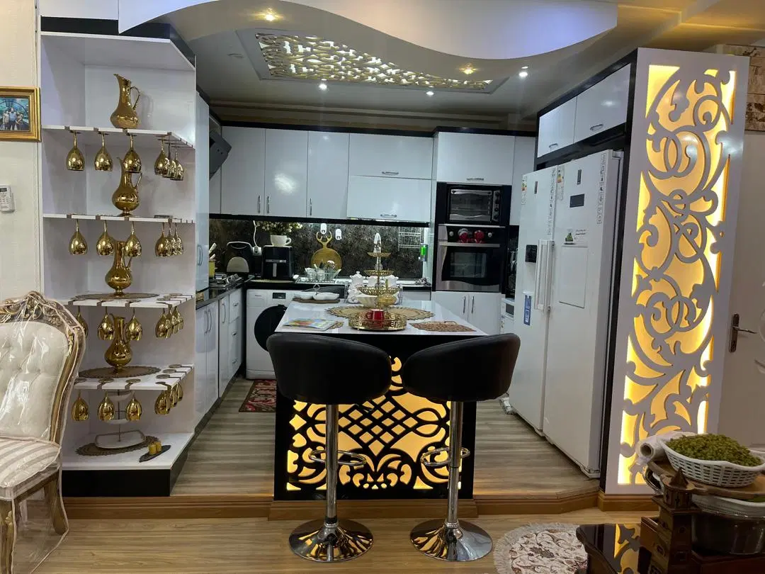 یک واحد آپارتمان 98 متری فوق لاکچری