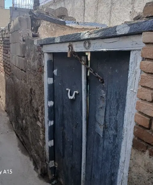 زمین خانه‌کلنگی
