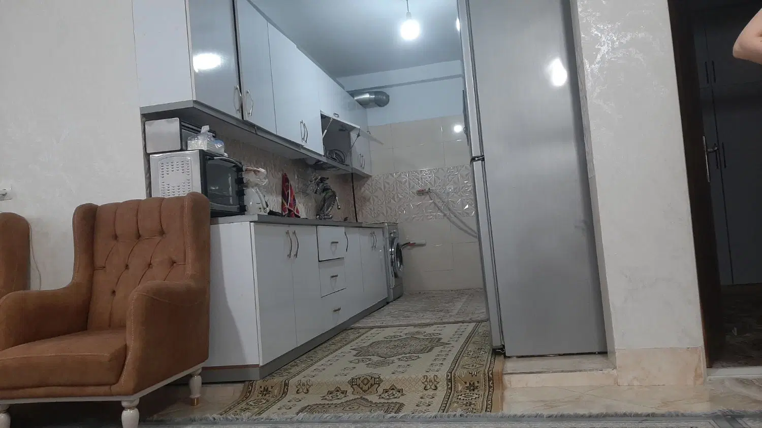 فروش یک واحد آپارتمان
