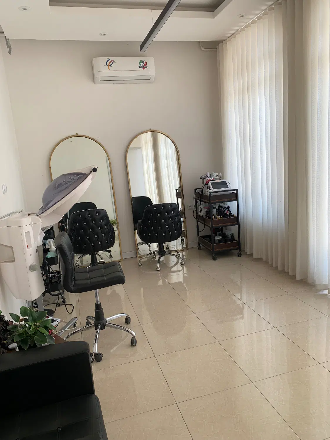اجاره صندلی به کراتین کار