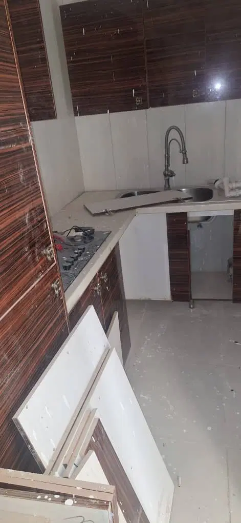 دربستی انبار و آرایشگاه و کارگاه و...