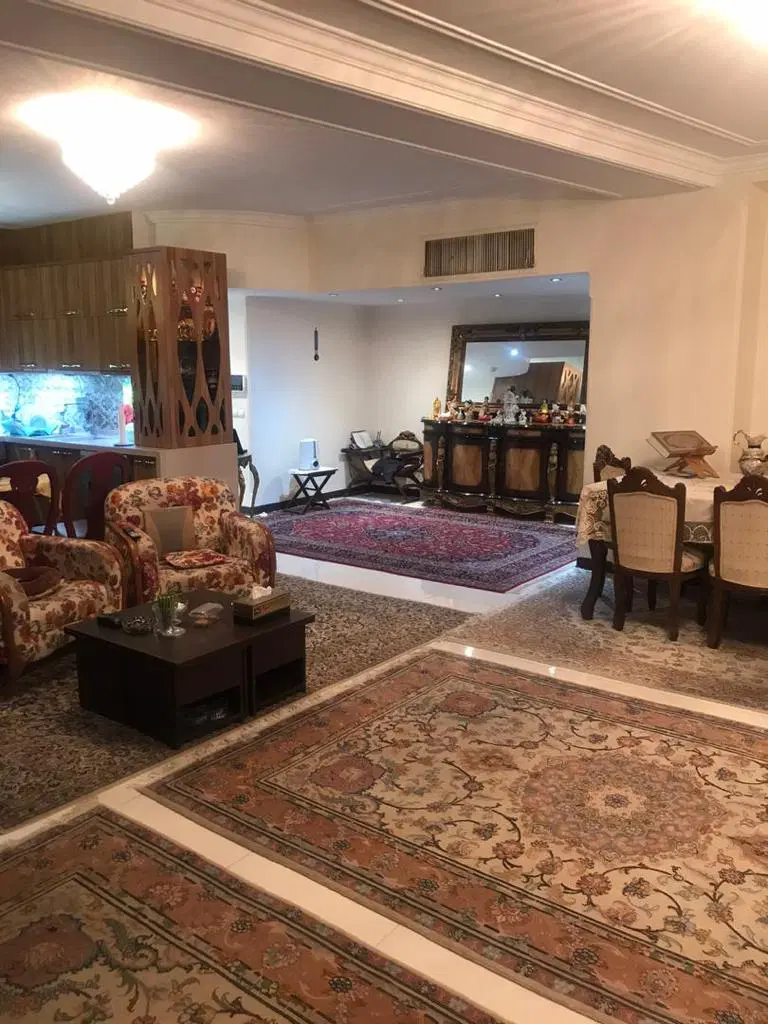 ۱۶۰ متر _ ۳ خواب _ ویو باز _ منطقه ۲۲