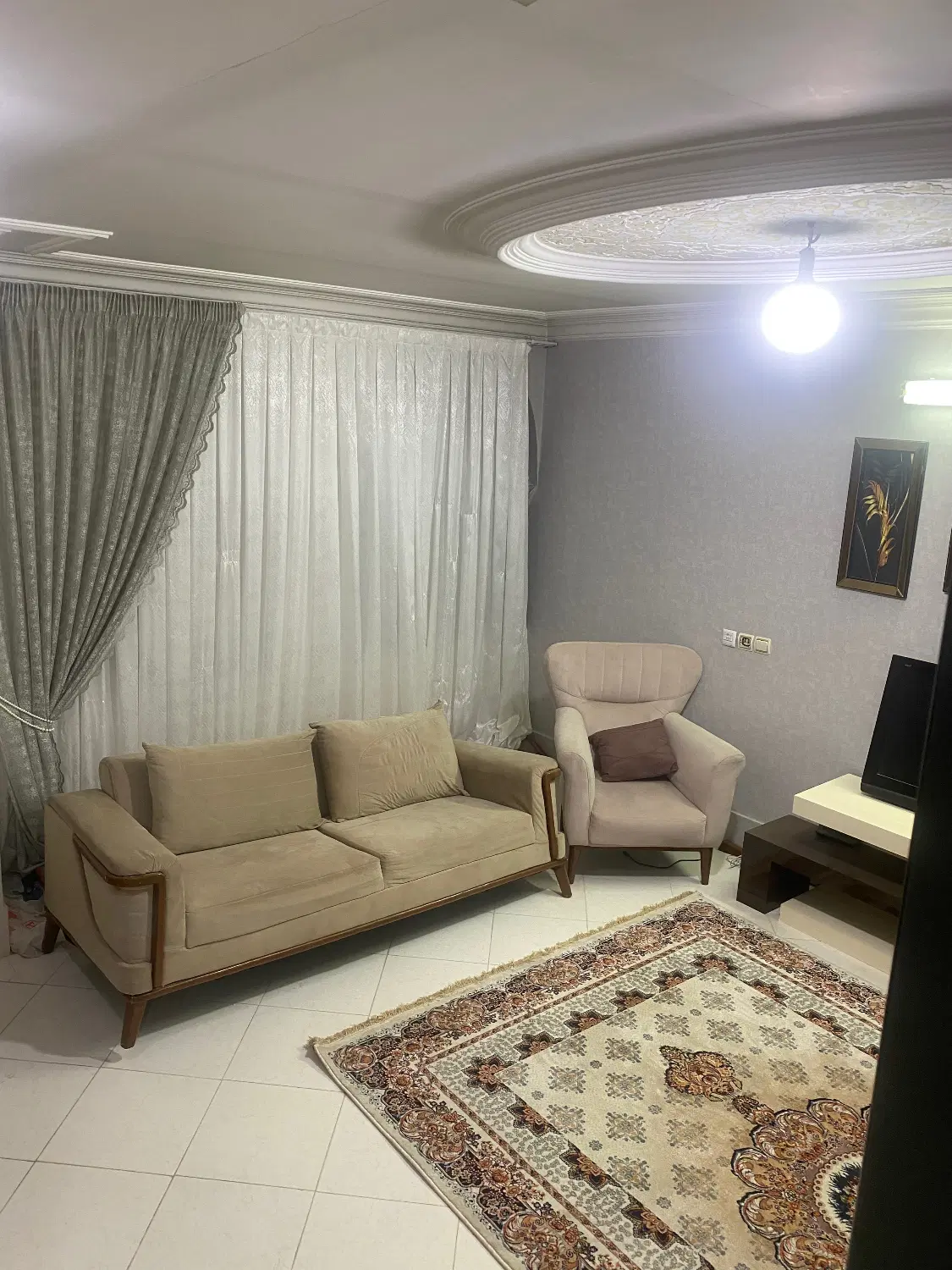 واحد ۶۷ متری به خوابه همراه تراس بزرگ