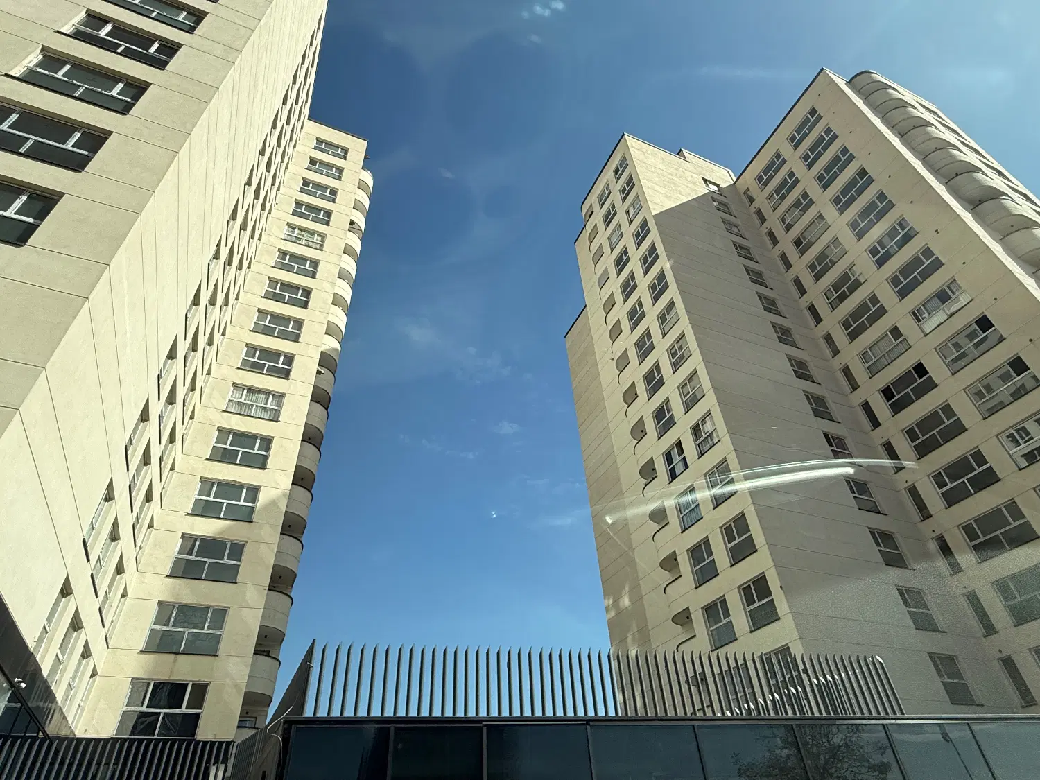 واحد اپارتمان سعادت اباد ۱۳۵ متر کلید نخورده