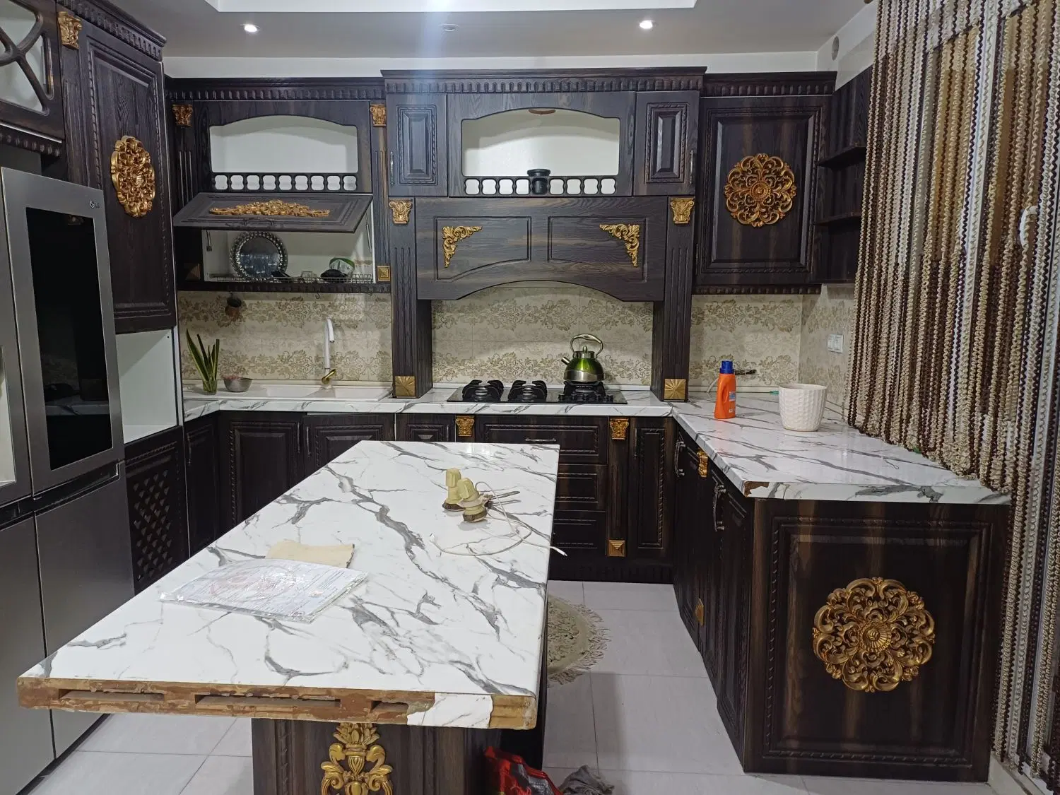 اپارتمان 110 متری ایران زمین