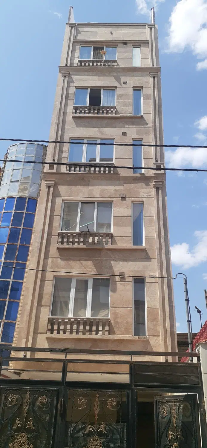 ۱۱۰متری اپارتمان فول