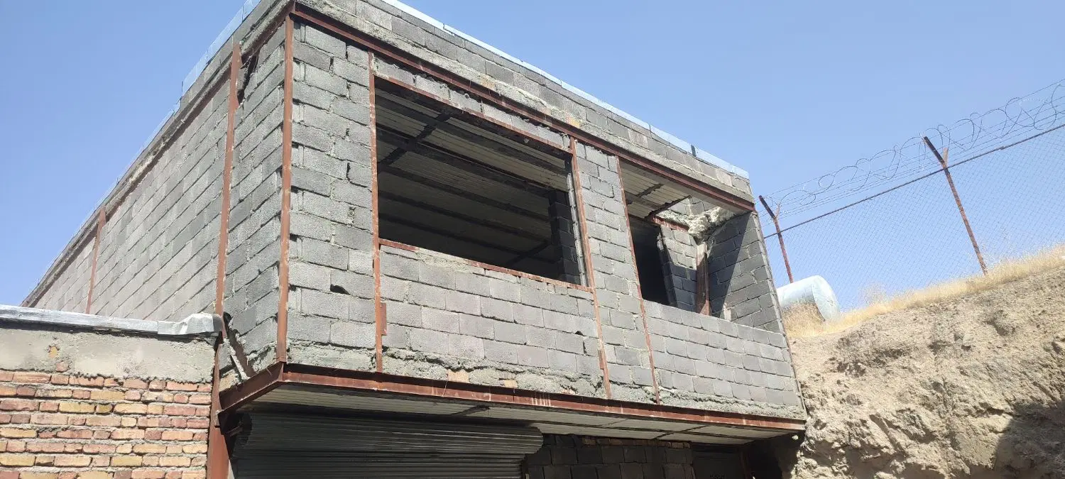 خانه نیمه کاره نایسر