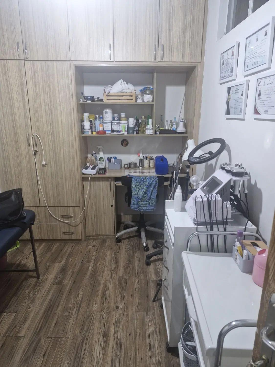 جهت همکاری در مطب پزشک