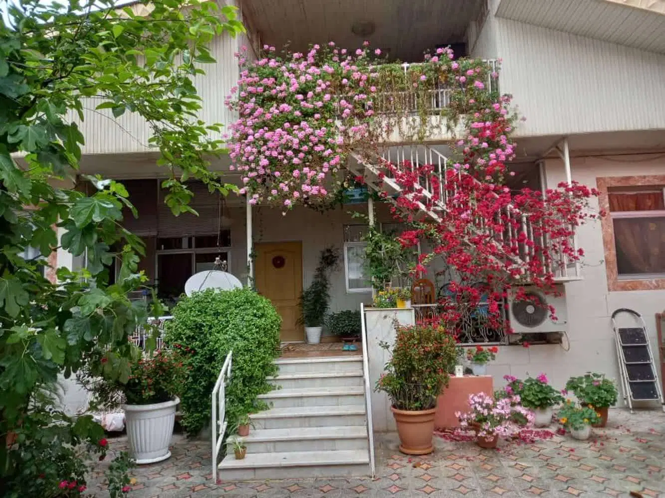 فروش خانه ویلایی در مرکز رشت