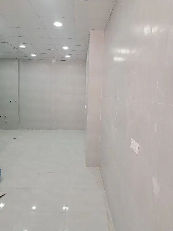 مغازه تجاری ۳۰متربرخیابان نازی اباد