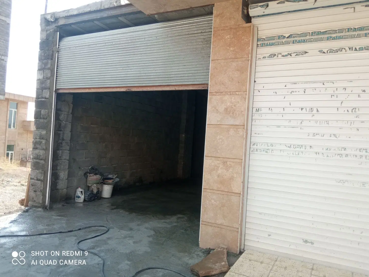 دوشان فروش مغازه ۵۰ متری خیابان پادگادن