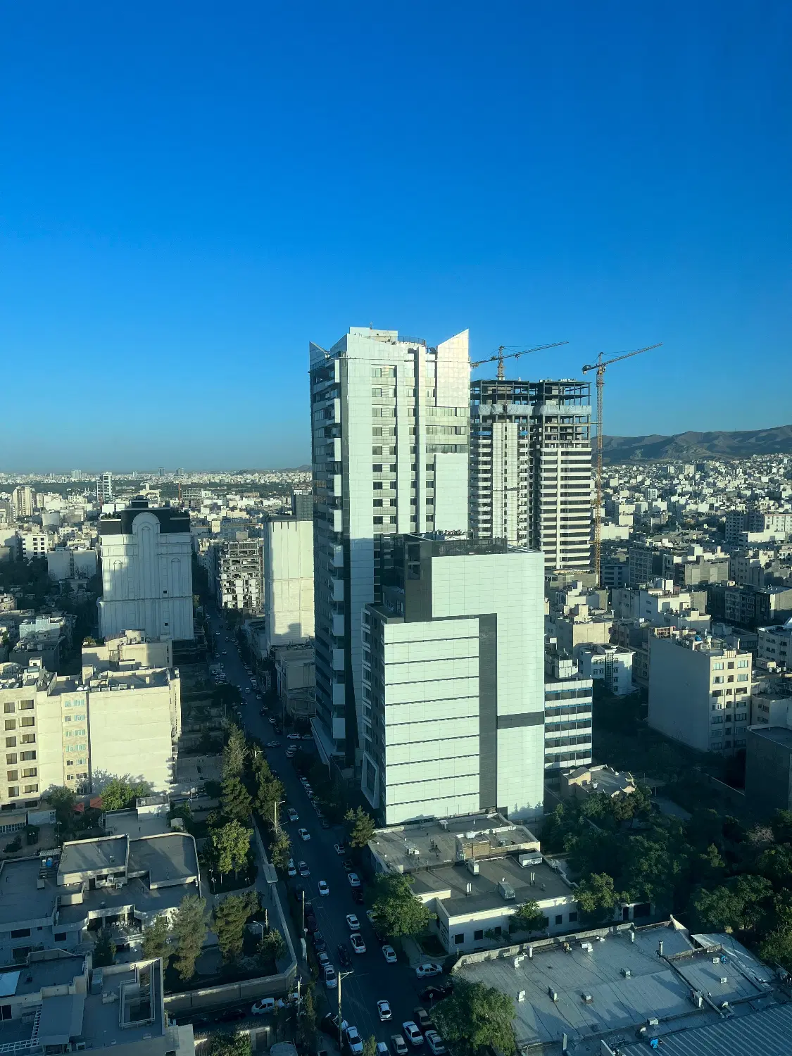 آپارتمان درحال ساخت