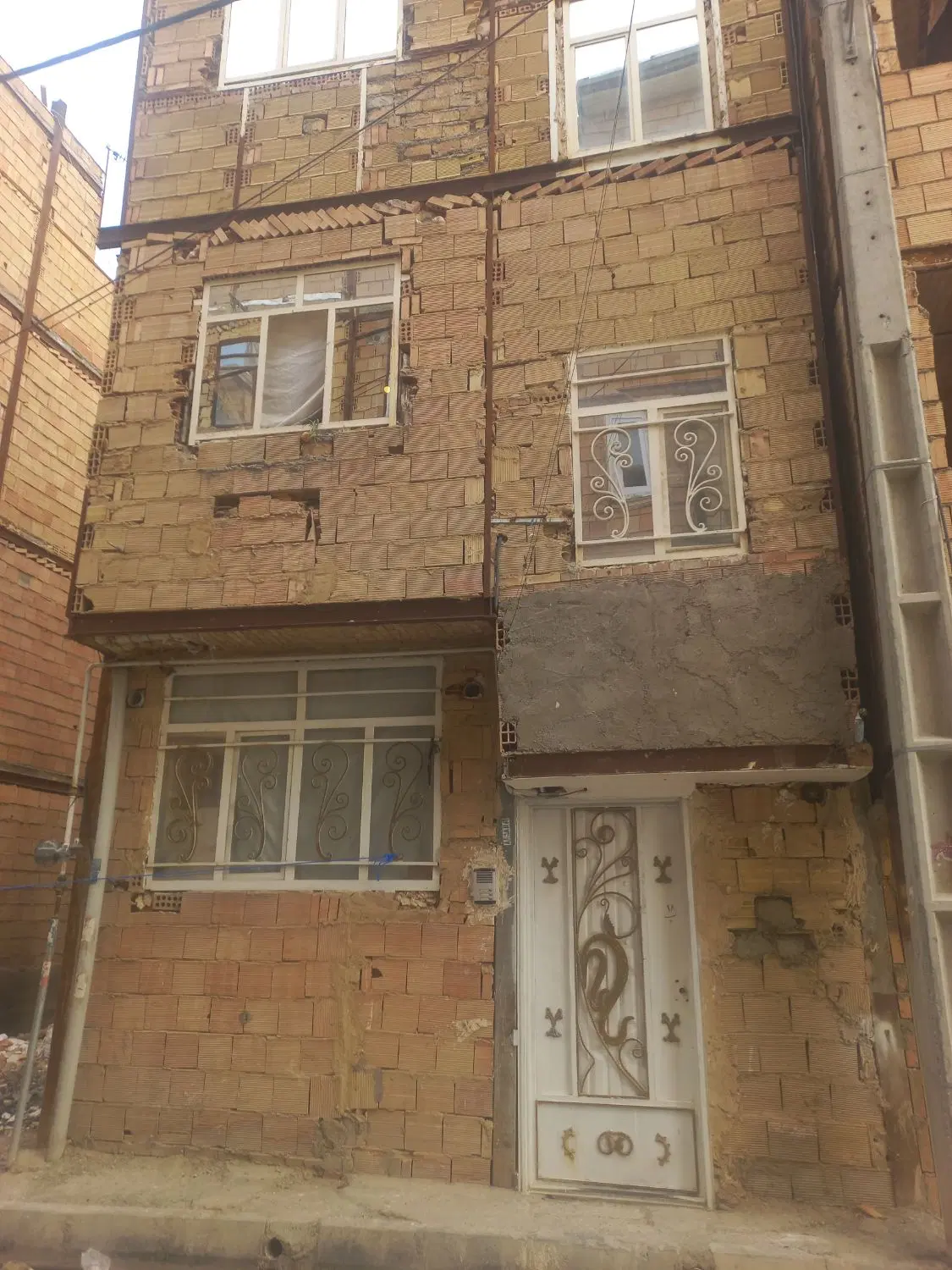 فروش خانه به متراژ ۱۵۰ متر