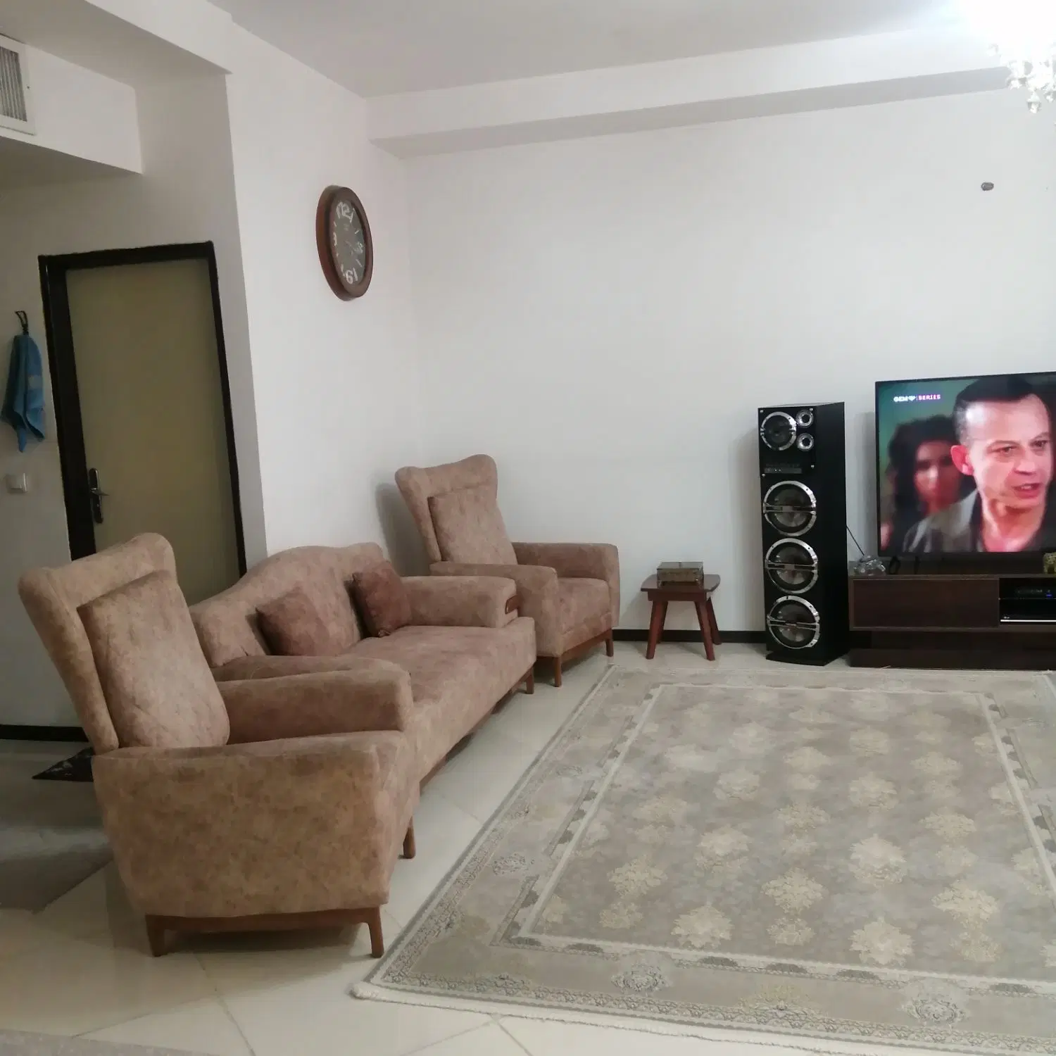 فروش اپارتمان  85 متری  سند دار