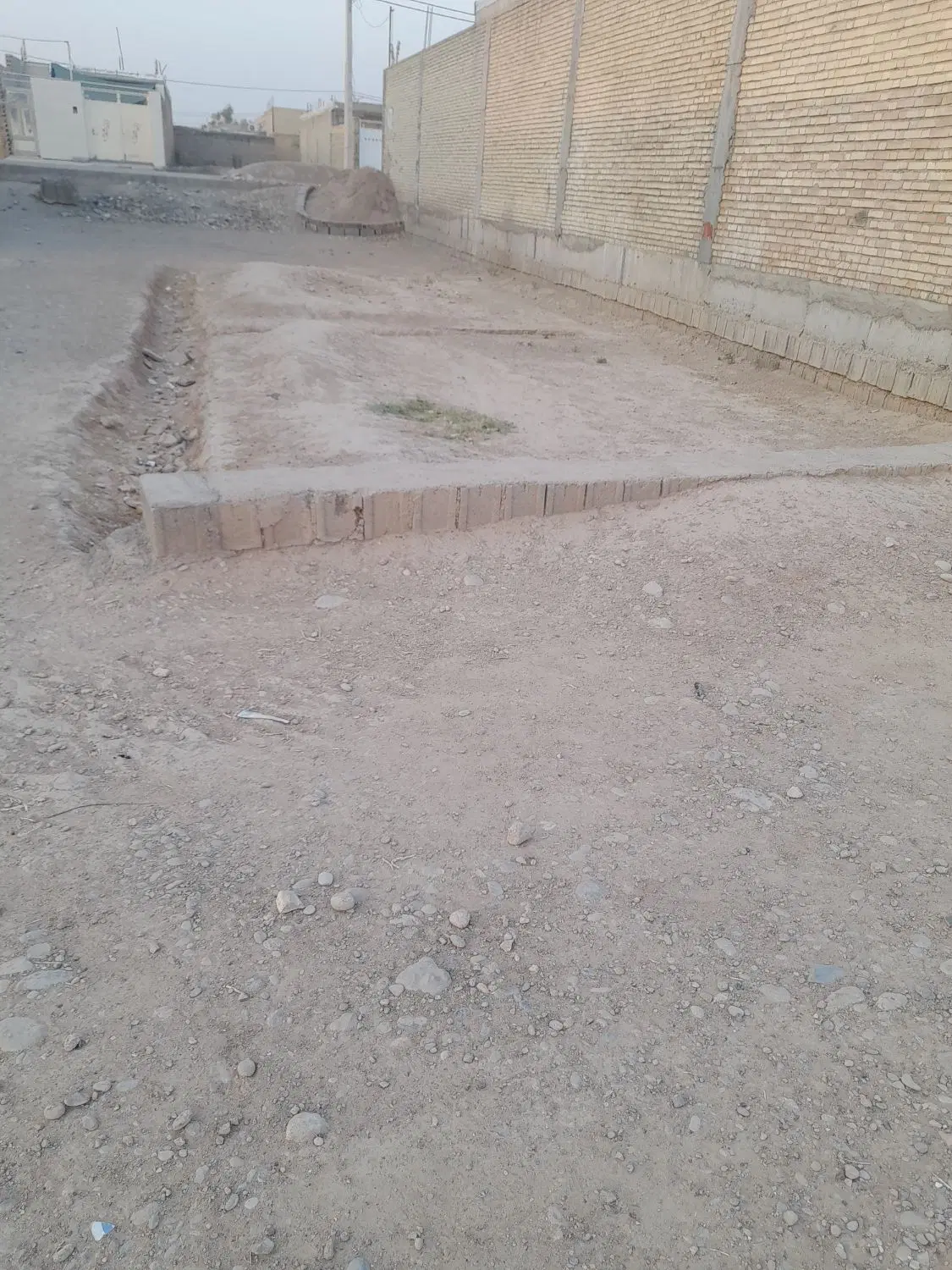 زمین سرسرباز ۹۶ متری