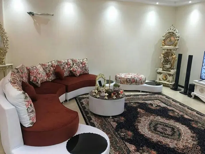 اجاره یک باب منزل واقع در خیابان مدرس غربی سره پل