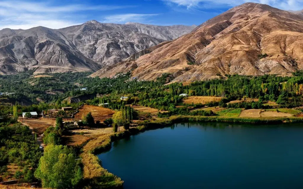 زمین به متراژ ۴۰۰ متر در چشمه برقی