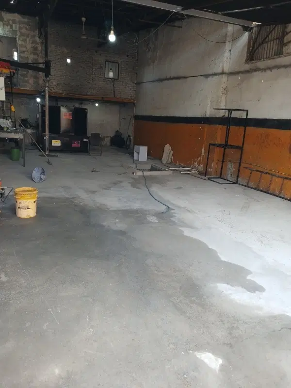 اجاره یا درصدی قسمتی از گاراژ بر خیابان اصلی