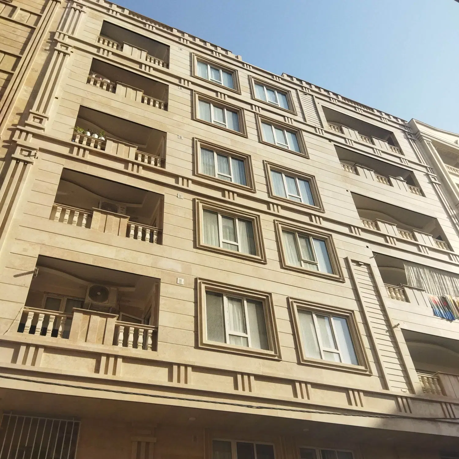 واحد سنددار۱۲۱متر