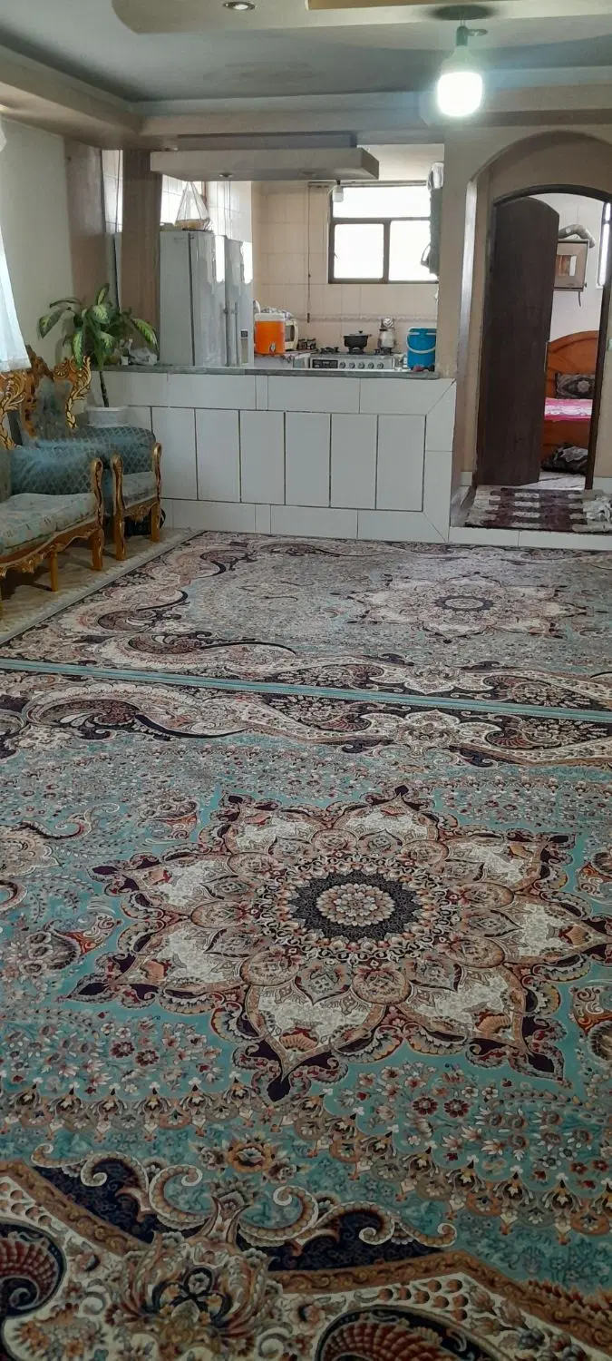خانه دو طبقه ۱۰۰ متری دربست +مغازه مستقل