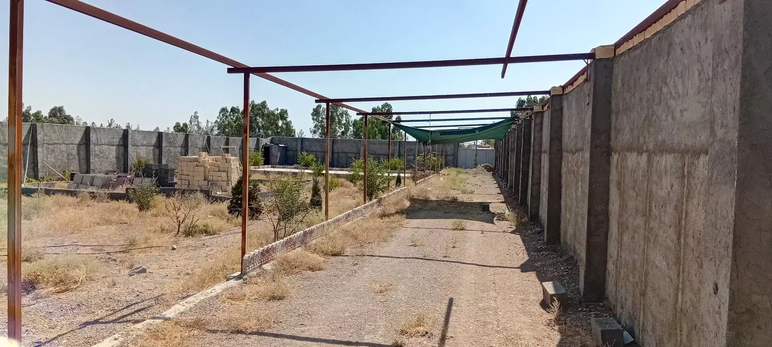 باغ چهار دیواری با برق و سند بهارستان