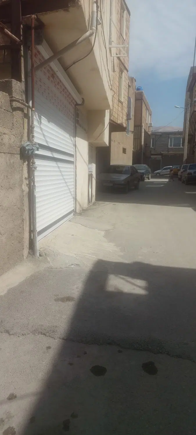 مغازه ۲۴ متری