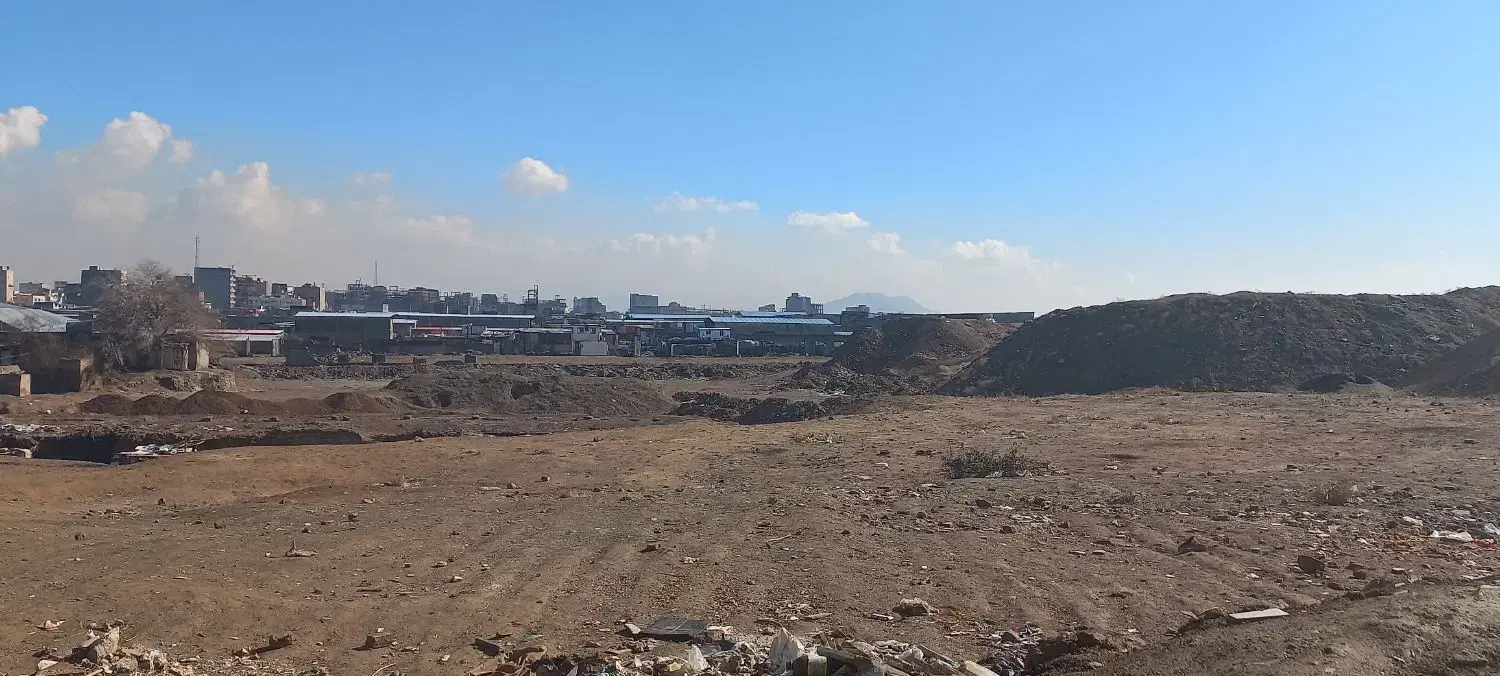زمین ۲ هکتار دولتخواه جنوبی کاربری تجاری و اداری