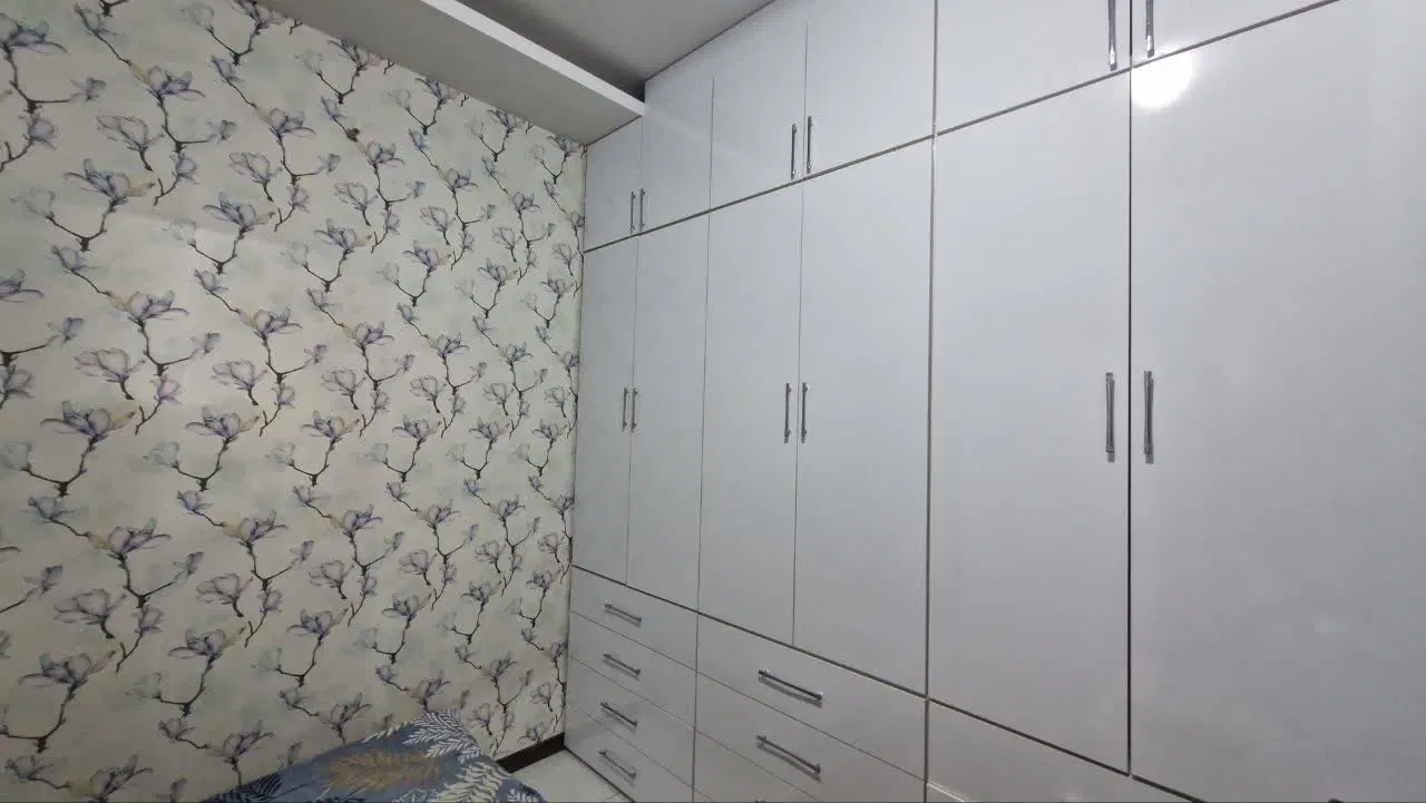 آپارتمان همکف ۲ خواب جنوبی