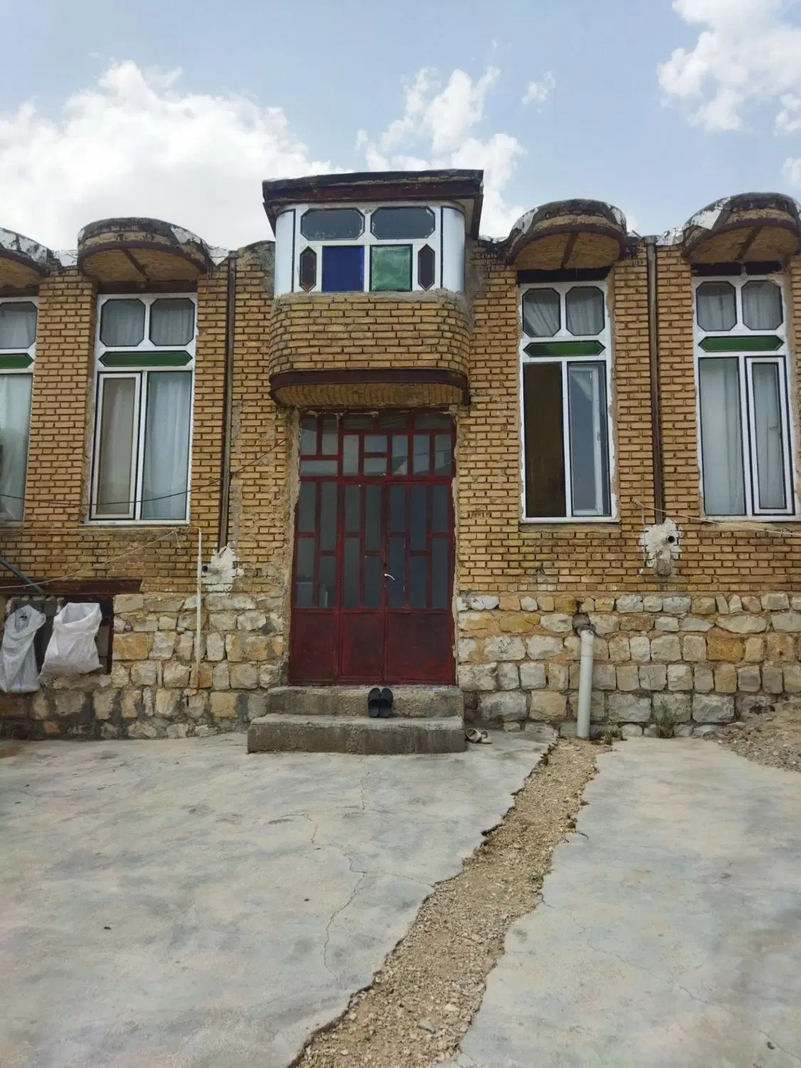 فروش ملک ویلایی ۳۲۸متری