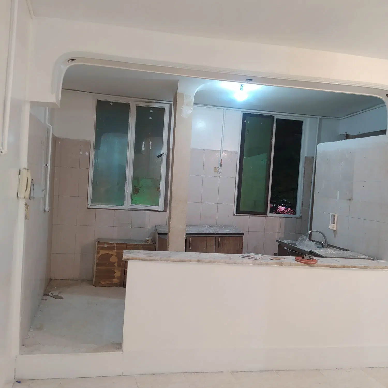 واحد اجاره ای بر خیابان امامزاده