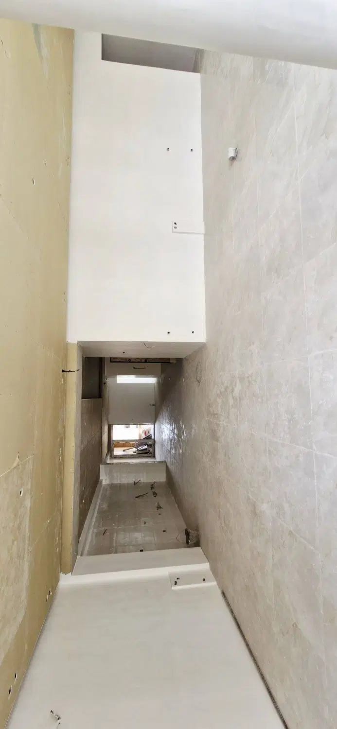 تک واحدی ابن‌سینا