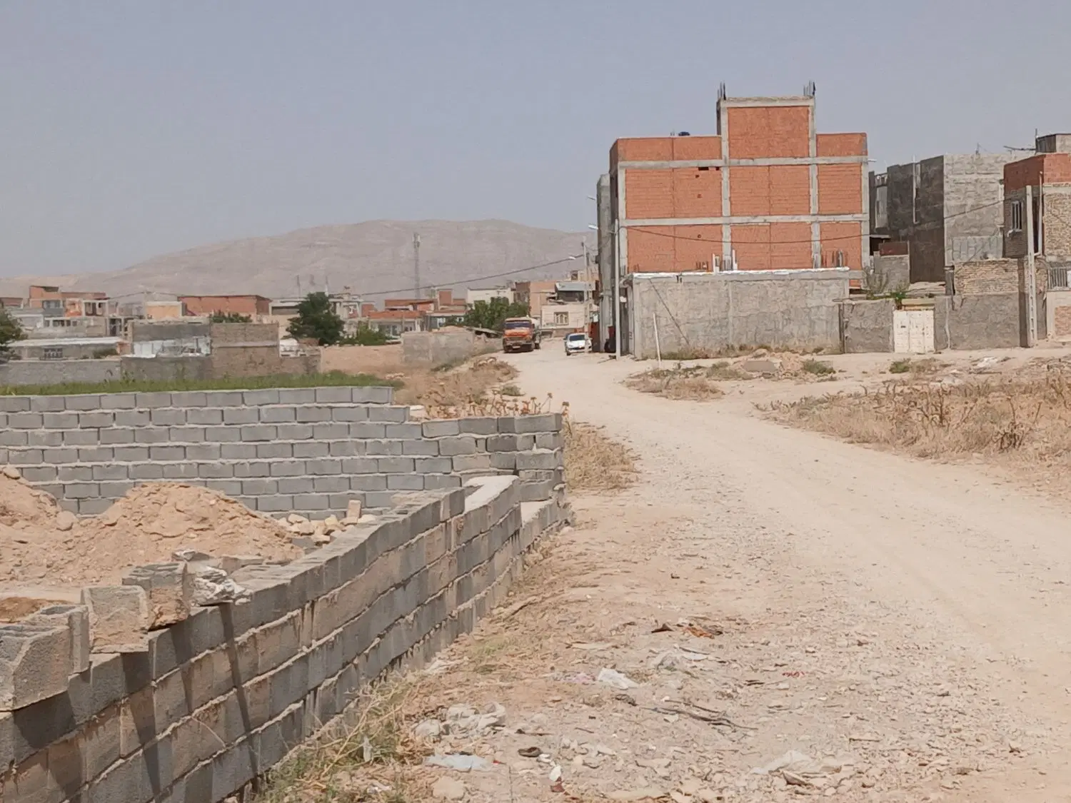 زمین ۱۷۰متری پایین صندل اباد