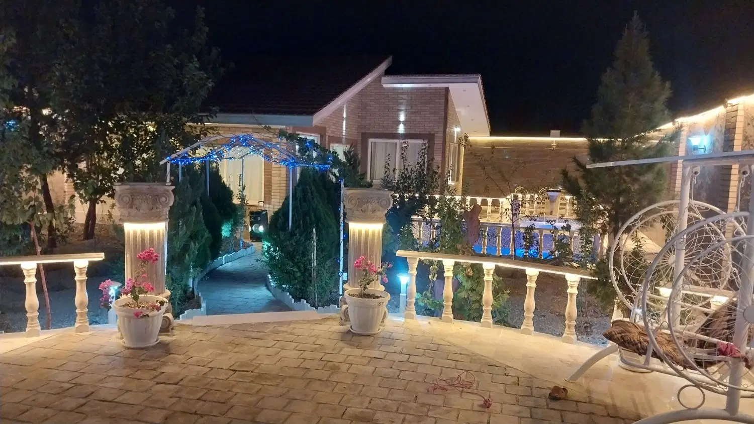 ویلای ۲۵۰ متری