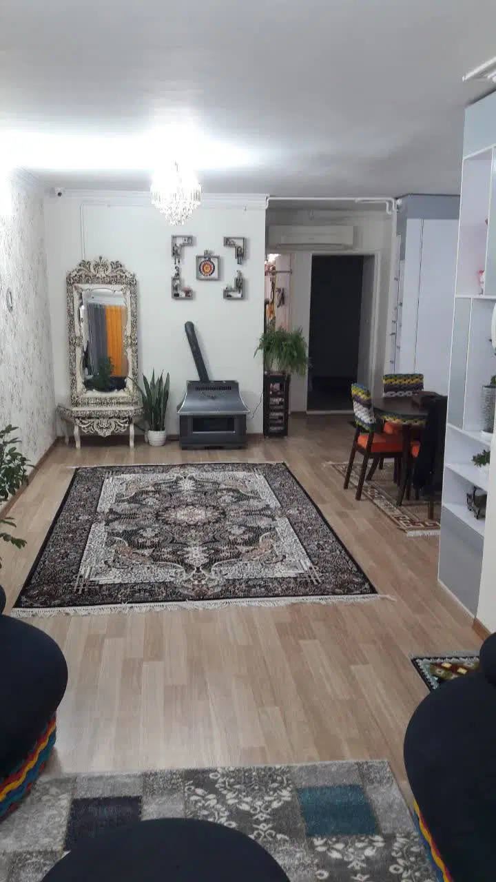 اپارتمان واقع در حسینی معصوم مرکز شهر