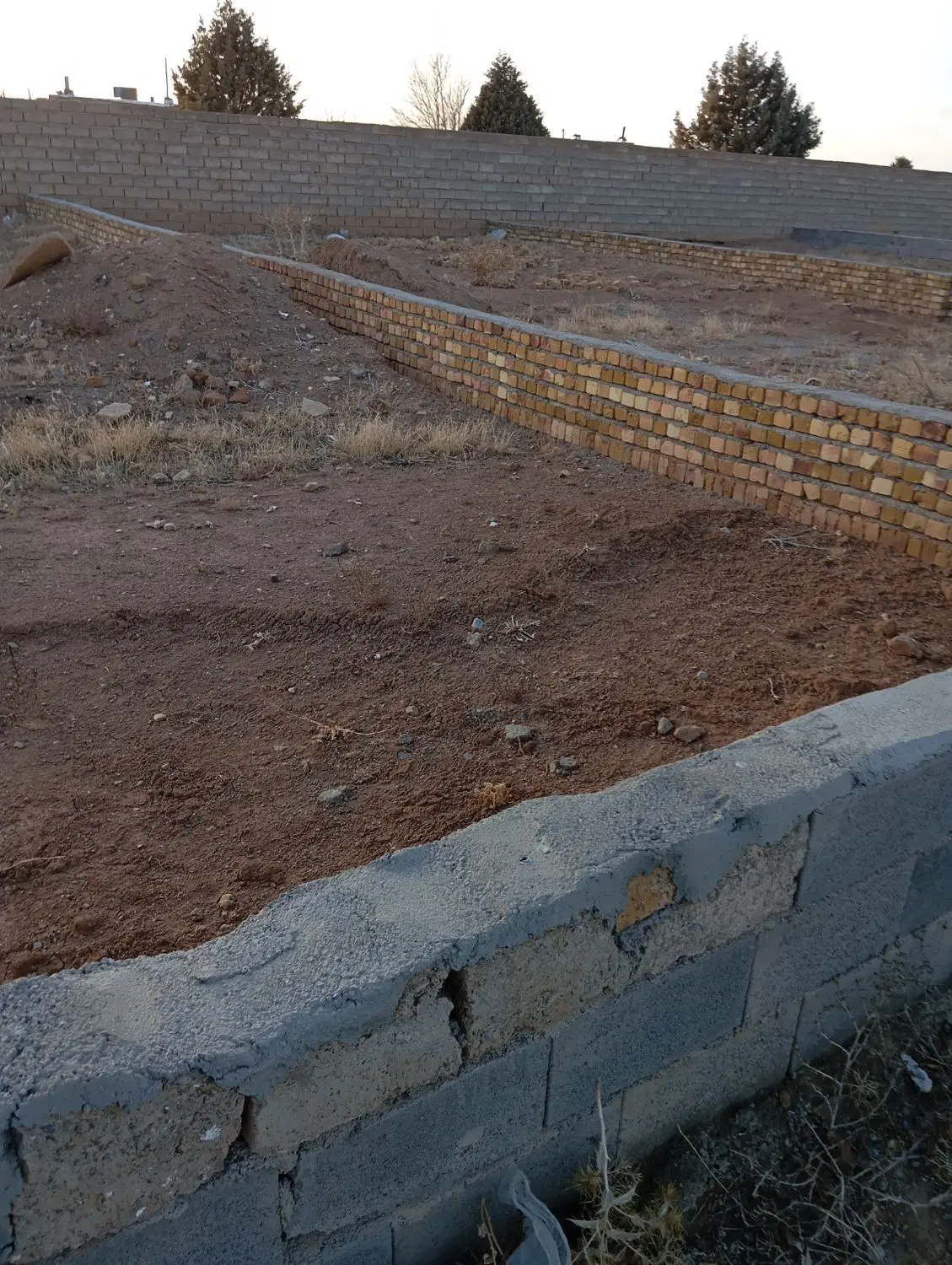 زمین مسکونی