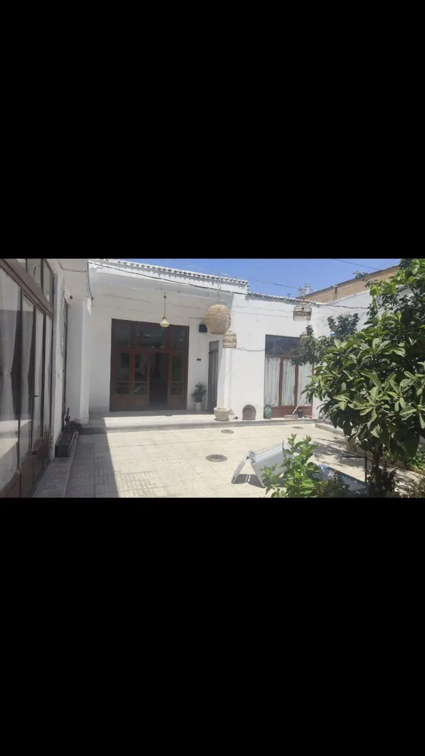 رهنواجاره خانه ۲۵۰ متری نزدیک خیابان سجاد