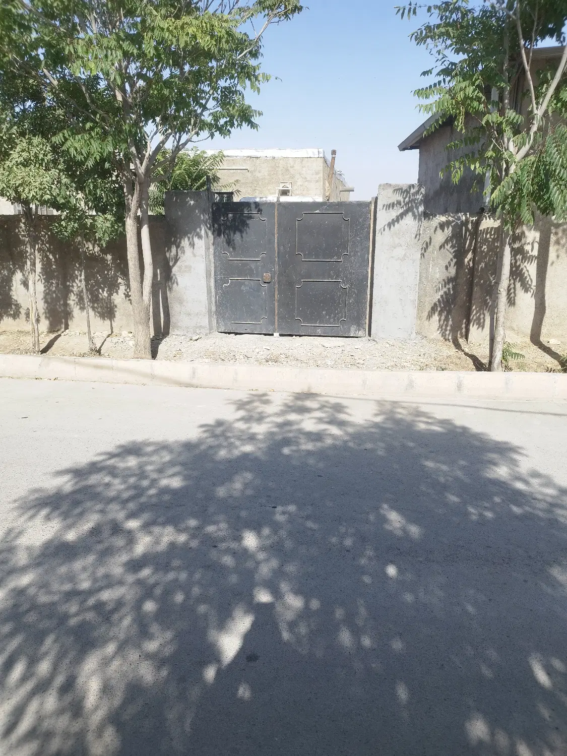 زمین با بنای قدیمی ومجوز ساخت