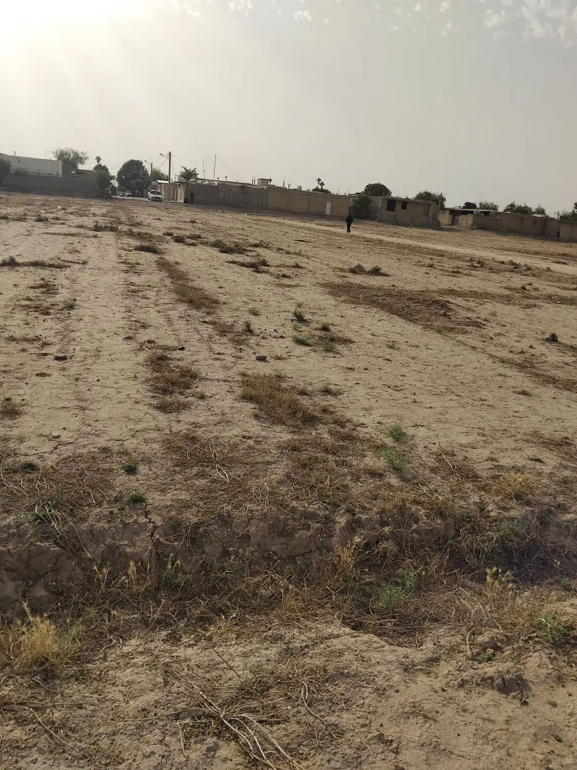 زمین۱۵۰متری سرسرباز