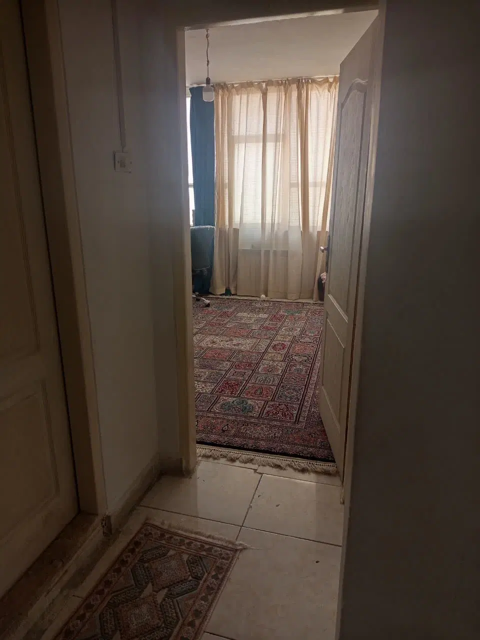 آپارتمان 100متری بازسازی شده